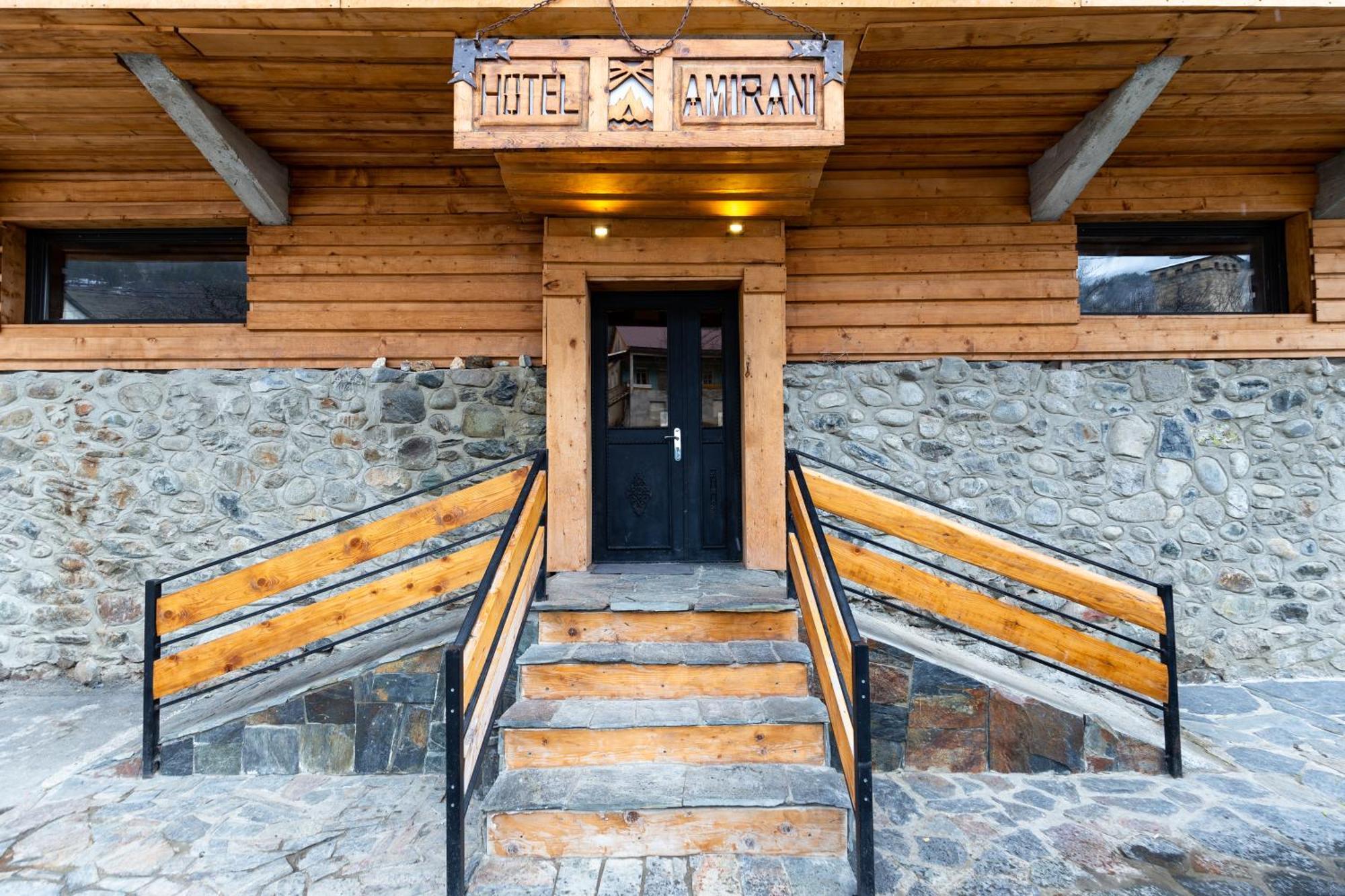 Mestia Hotel Amirani Exterior photo
